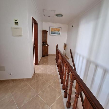 Chez Gilbert-Alojamento Local Alqueidao da Serra Ngoại thất bức ảnh