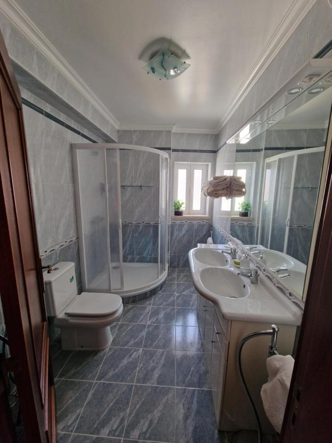 Chez Gilbert-Alojamento Local Alqueidao da Serra Ngoại thất bức ảnh